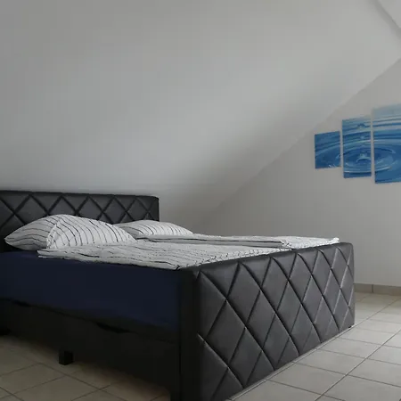 Apartment-Koeln-Bonn, Ihr Zuhause auf Zeit. Wesseling Exterior foto