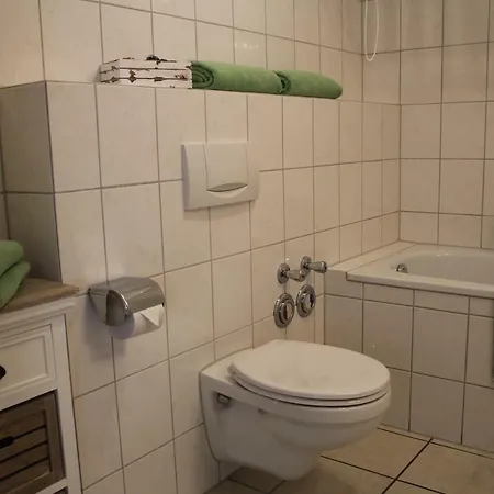 Apartment-Koeln-Bonn, Ihr Zuhause auf Zeit. Wesseling Exterior foto