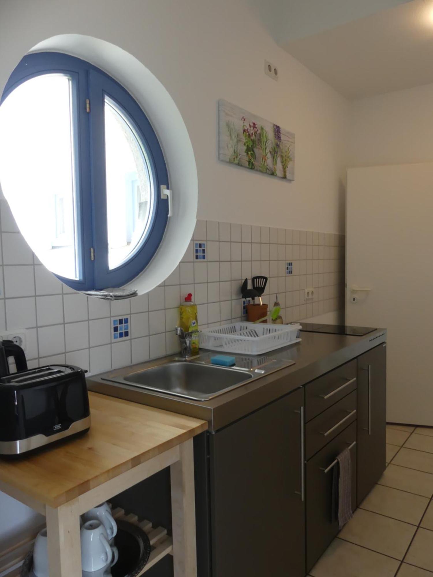 Apartment Apartment-koeln-bonn, Ihr Zuhause Auf Zeit. *